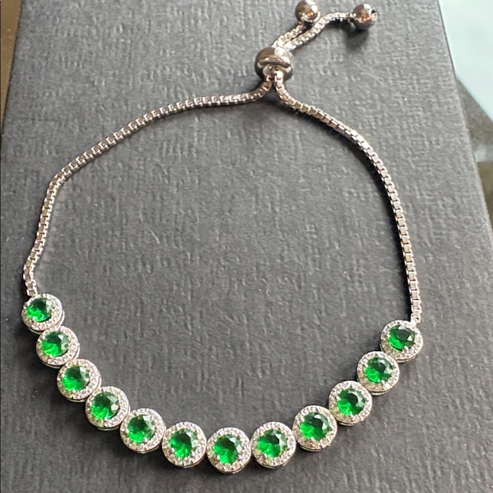 Bolo Style Sterling Silver and Emerald Crystal Bracelet